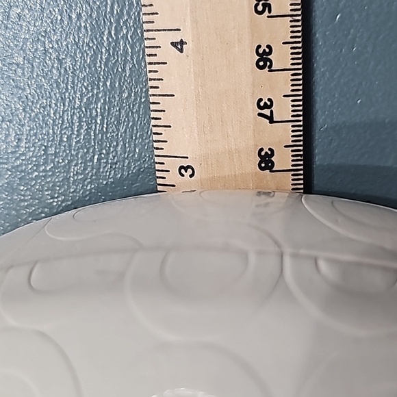 COACH sunglasses case. Hard..cream color withtan felt like interior. - Picture 4 of 6